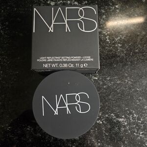 NARS Light Reflecting Setting Powder